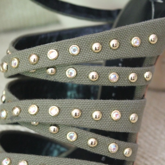 Giuseppe Zanotti NIB Stilettos $1,250 HOST PICK! - Picture 7 of 8